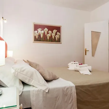 Calliope's - Stella Del Mare Apartment
